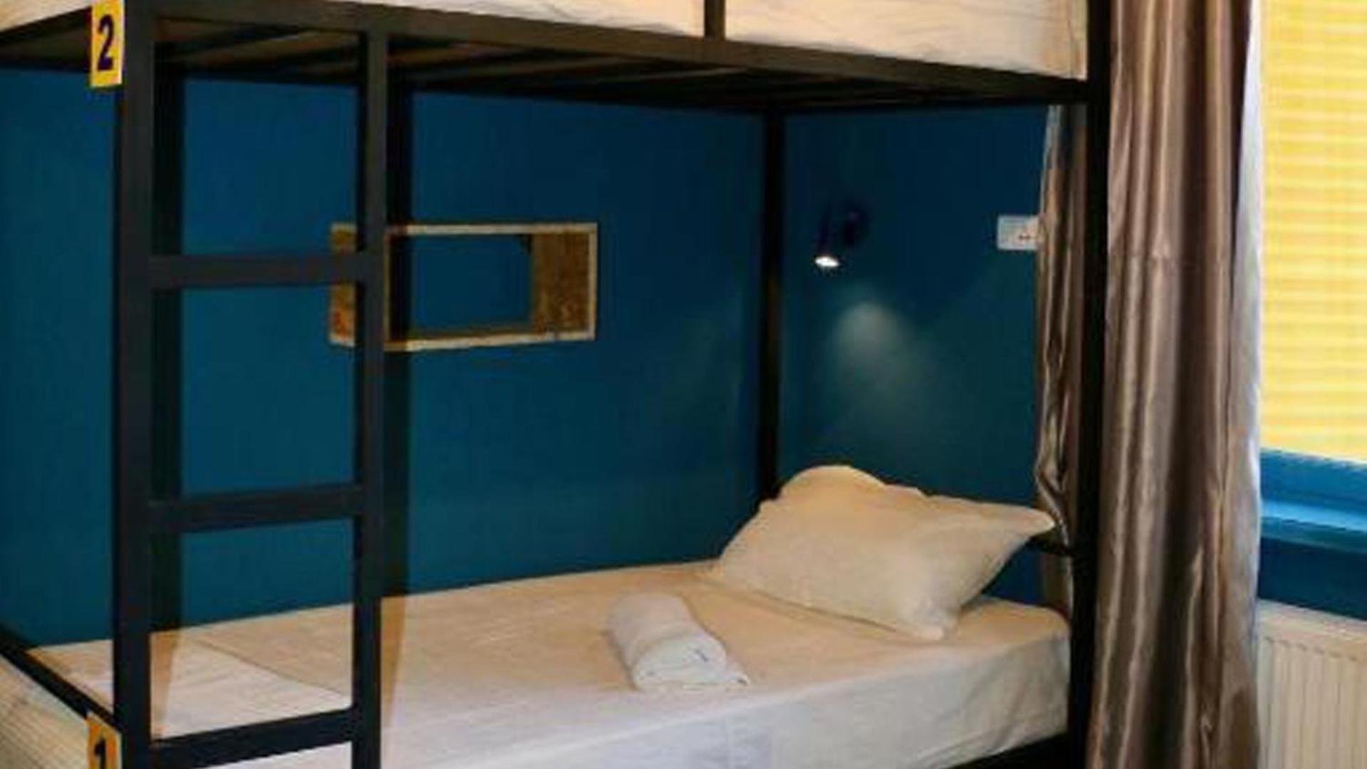 Scary Hostel ティビリシ エクステリア 写真