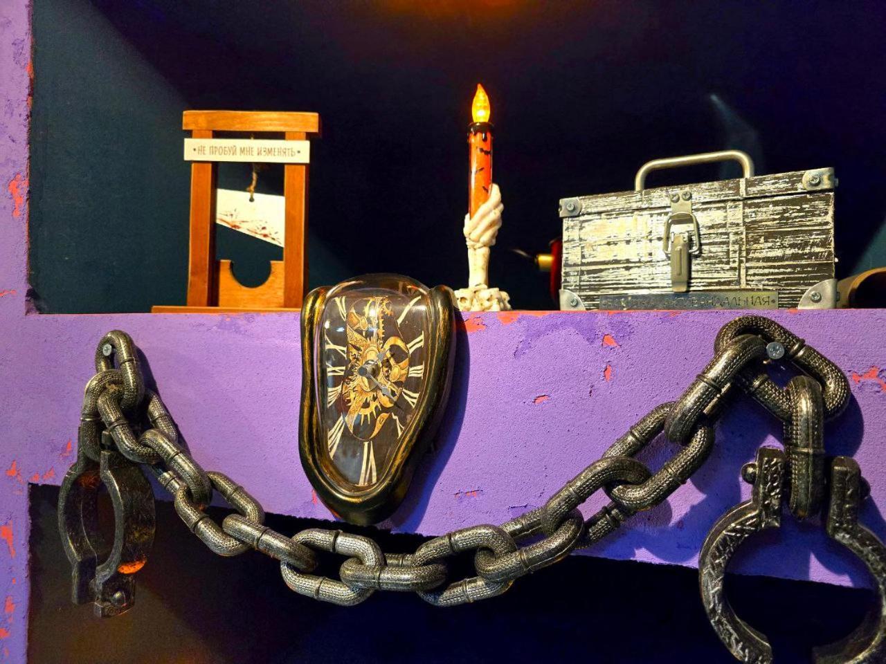 Scary Hostel ティビリシ エクステリア 写真